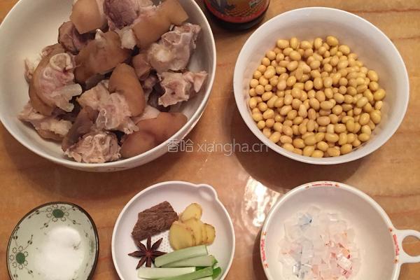 黄豆猪蹄的做法图解2