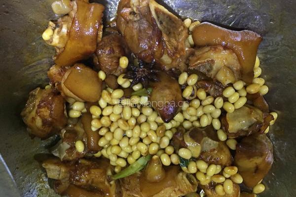 黄豆猪蹄的做法图解7