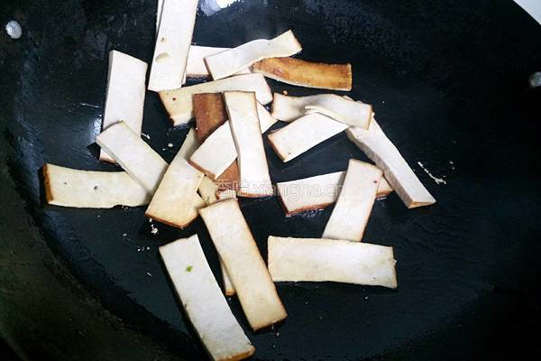 腊肉炒豆豉的做法图解3