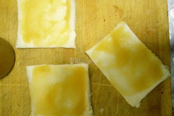 黄金面包卷的做法图解4