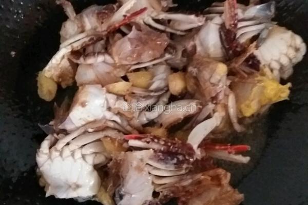 梭子蟹炒毛豆的做法图解4
