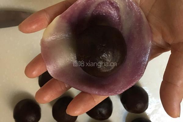 紫薯蛋黄酥的做法图解19