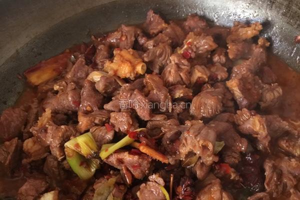 牛肉米粉的做法图解3