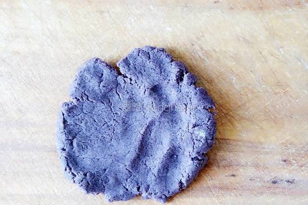 红薯黑米饼的做法图解8