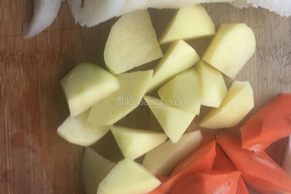 羊肉山药汤的做法图解2