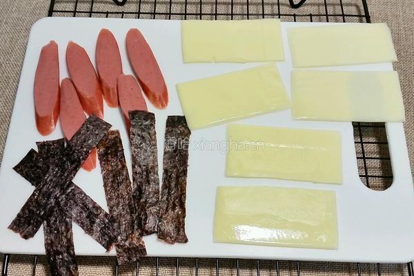 香肠芝士寿司的做法图解4