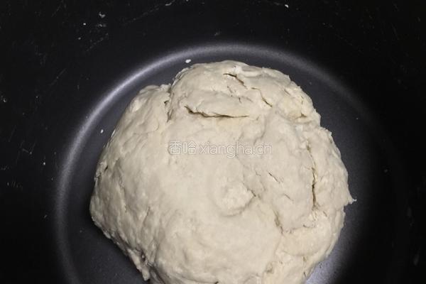 碱水面条的做法图解3