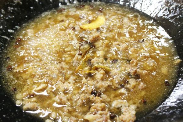 秘制酸辣红薯粉的做法图解7