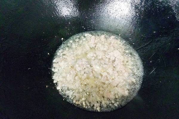 蒜蓉臊子青豆的做法图解9