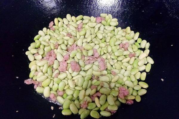 蒜蓉臊子青豆的做法图解10