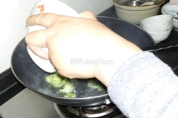 黄瓜炒鸡蛋汤的做法图解6