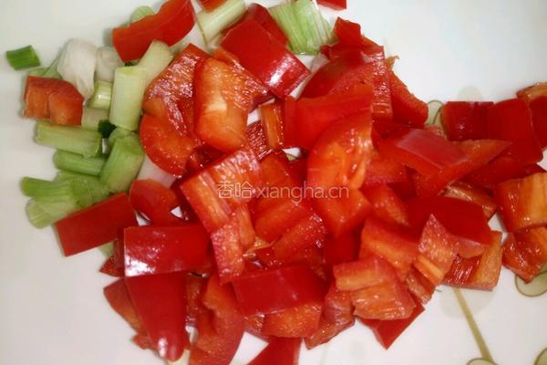 肉末豌豆子的做法图解2