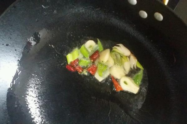 笋片胡萝卜炒蛋的做法图解7