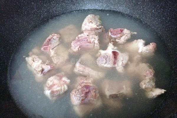 排骨焖饭的做法图解4
