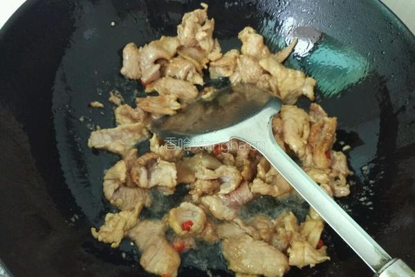 甜椒炒肉片的做法图解8