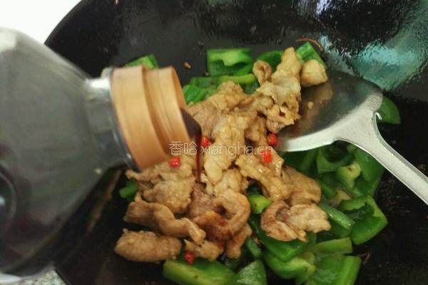 甜椒炒肉片的做法图解12