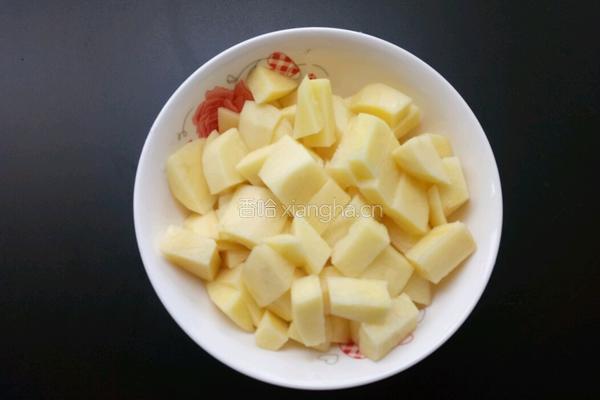 红烧土豆的做法图解2