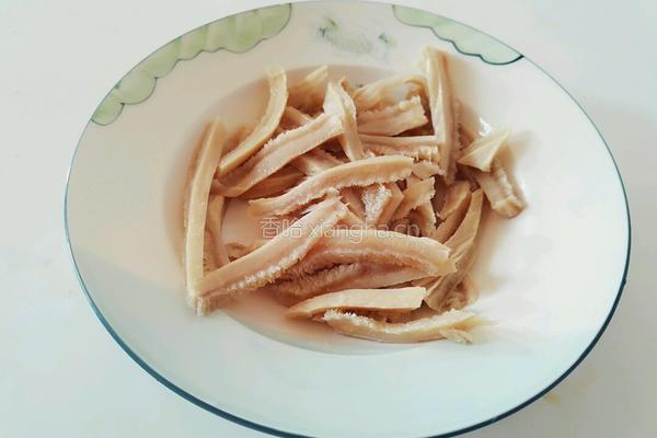 青椒炒牛肚的做法图解3