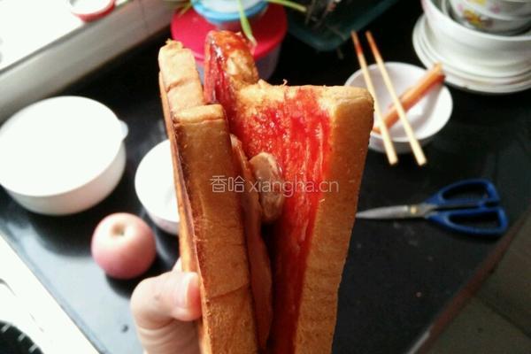 烤面包三明治
