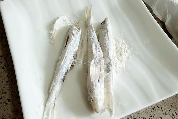 红烧棍子鱼的做法图解3