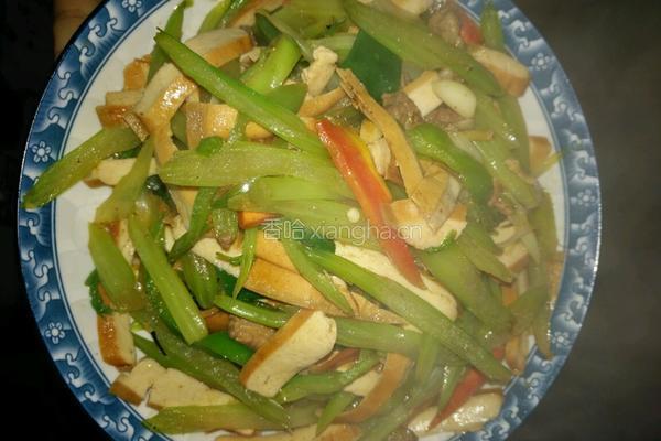 芹菜炒豆干的做法图解10