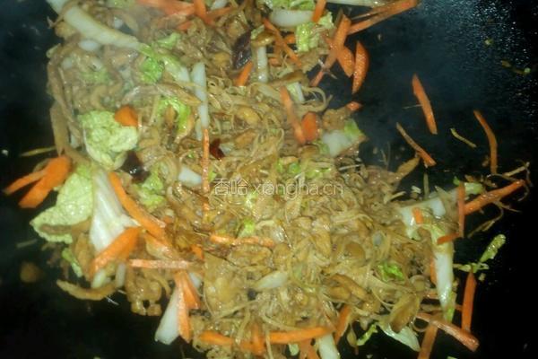 干豆腐白菜孜然鸡肉条的做法图解11