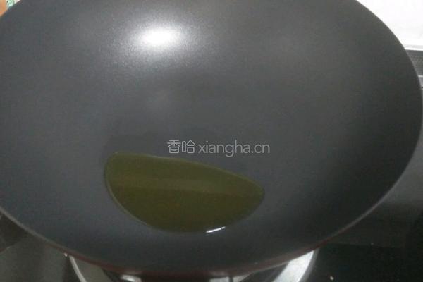 腊肉炒青椒的做法图解5