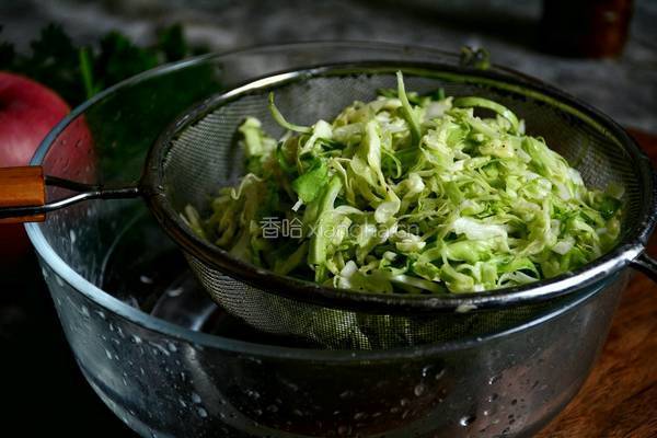 沃尔多夫沙拉 SALADE WALDORF的做法图解3