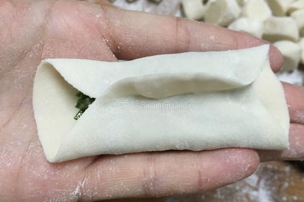 羊肉韭菜锅贴的做法图解6