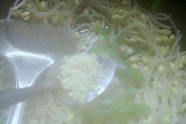 素炒黄豆芽的做法图解7