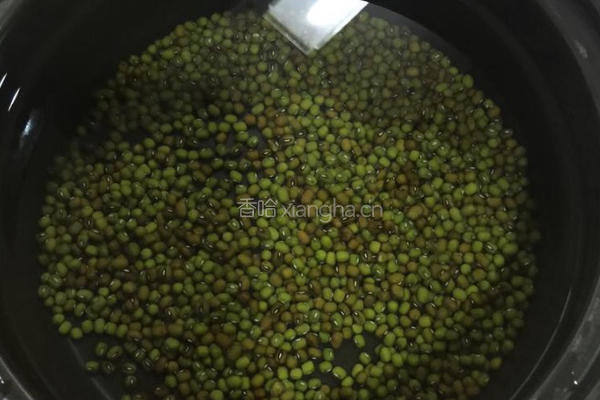 蜜绿豆的做法图解1