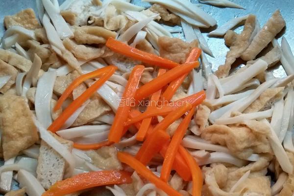 油豆腐炒杏鲍菇的做法图解5