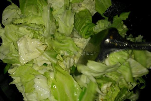 耗油手撕包菜的做法图解4