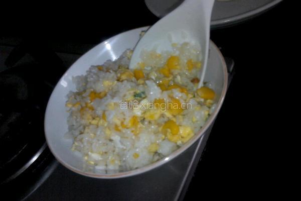 玉米香菜甜蛋炒饭的做法图解12