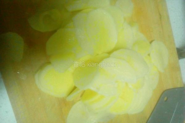 烤肉味薯片的做法图解2