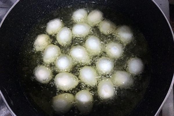 茄汁鹌鹑蛋的做法图解6
