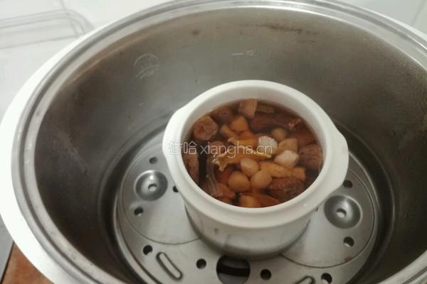 海螺炖松茸的做法图解3