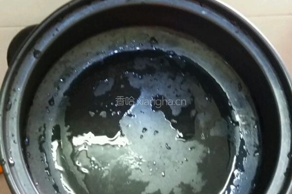 黄骨鱼焖酸菜的做法图解17