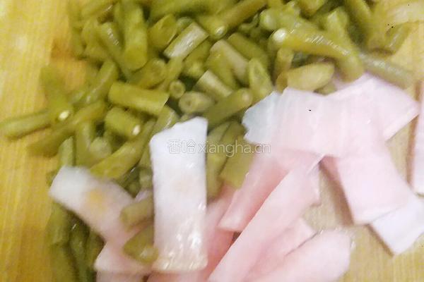 泡菜炒鸡蛋的做法图解4