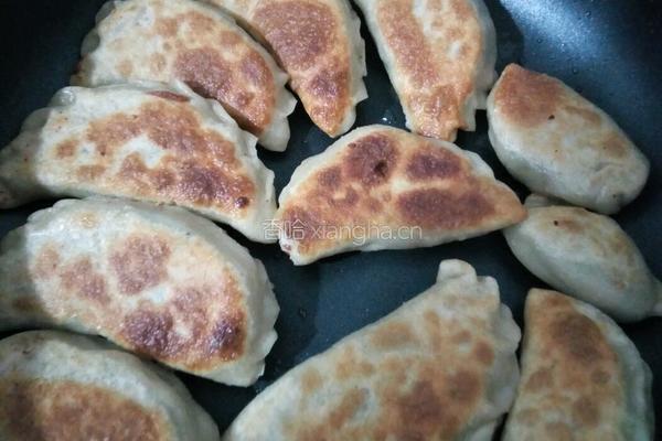 韭菜盒子的做法图解9