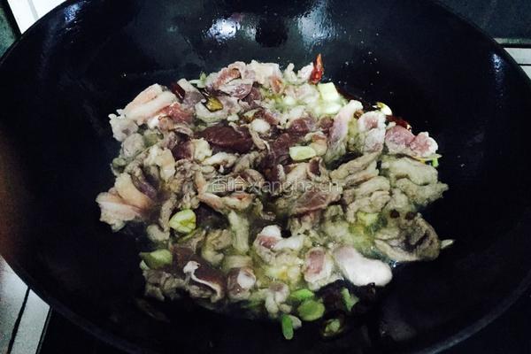 酸菜羊肉的做法图解3