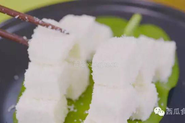 椰丝小方的做法图解5