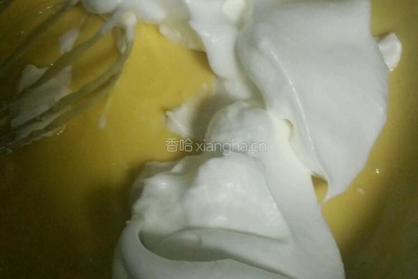 红丝绒蛋糕卷的做法图解6
