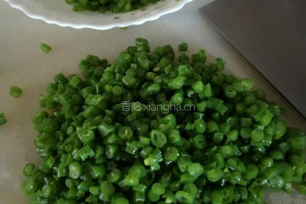 南瓜亚麻籽粉包子的做法图解3