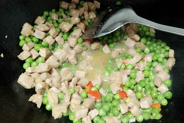 鲜豌豆猪肉粒的做法图解9
