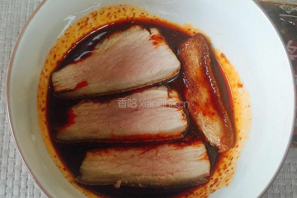 卤腐酸菜扣肉的做法图解6