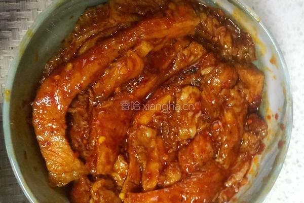 卤腐酸菜扣肉的做法图解9