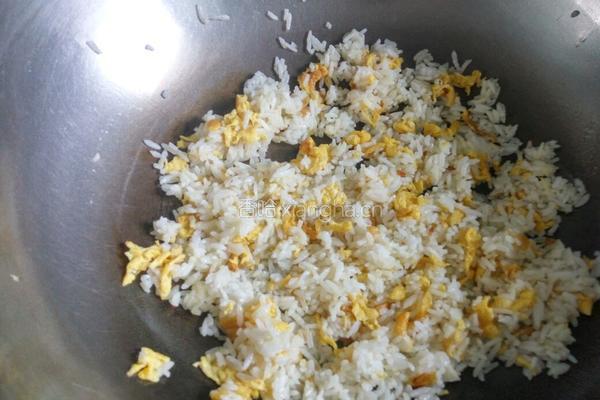 蛋炒饭的做法图解5