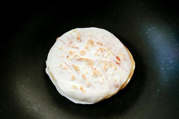 饺子皮版的菜饼的做法图解10
