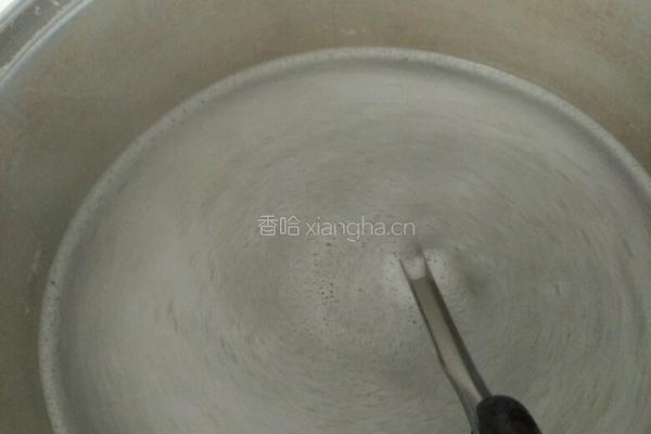 猪肝瘦肉生肠粥的做法图解4